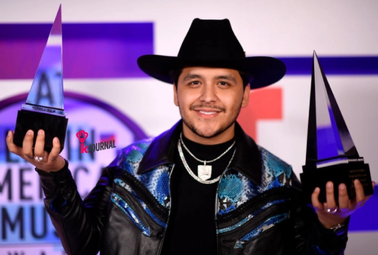 Christian Nodal Net Worth singer performing live concert